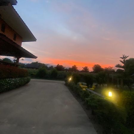 Hotel Pai Smilehouse Exterior foto