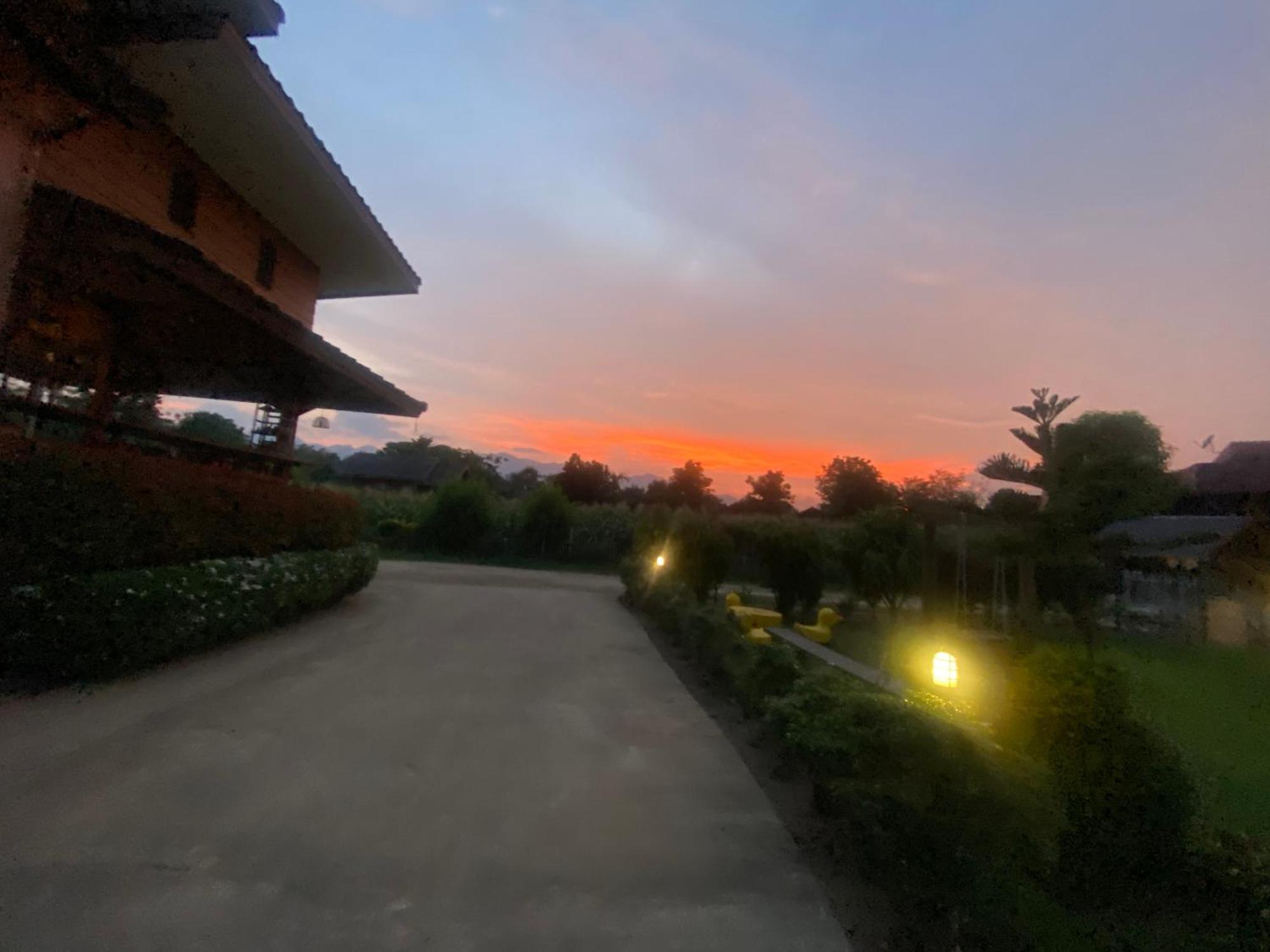 Hotel Pai Smilehouse Exterior foto