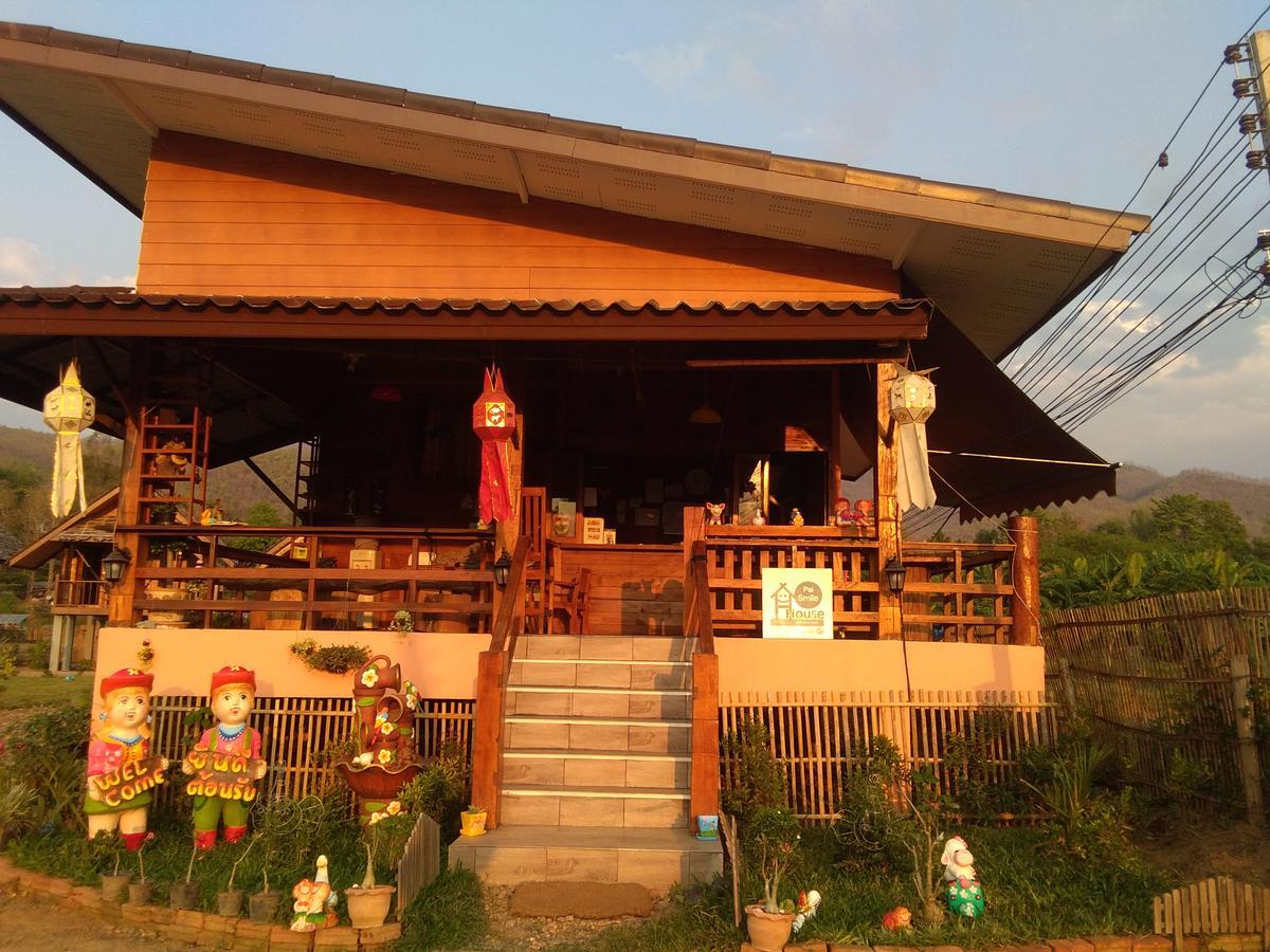 Hotel Pai Smilehouse Exterior foto